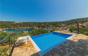 Amazing home in Drvenik Veli with Outdoor swimming pool, WiFi and 3 Bedrooms
